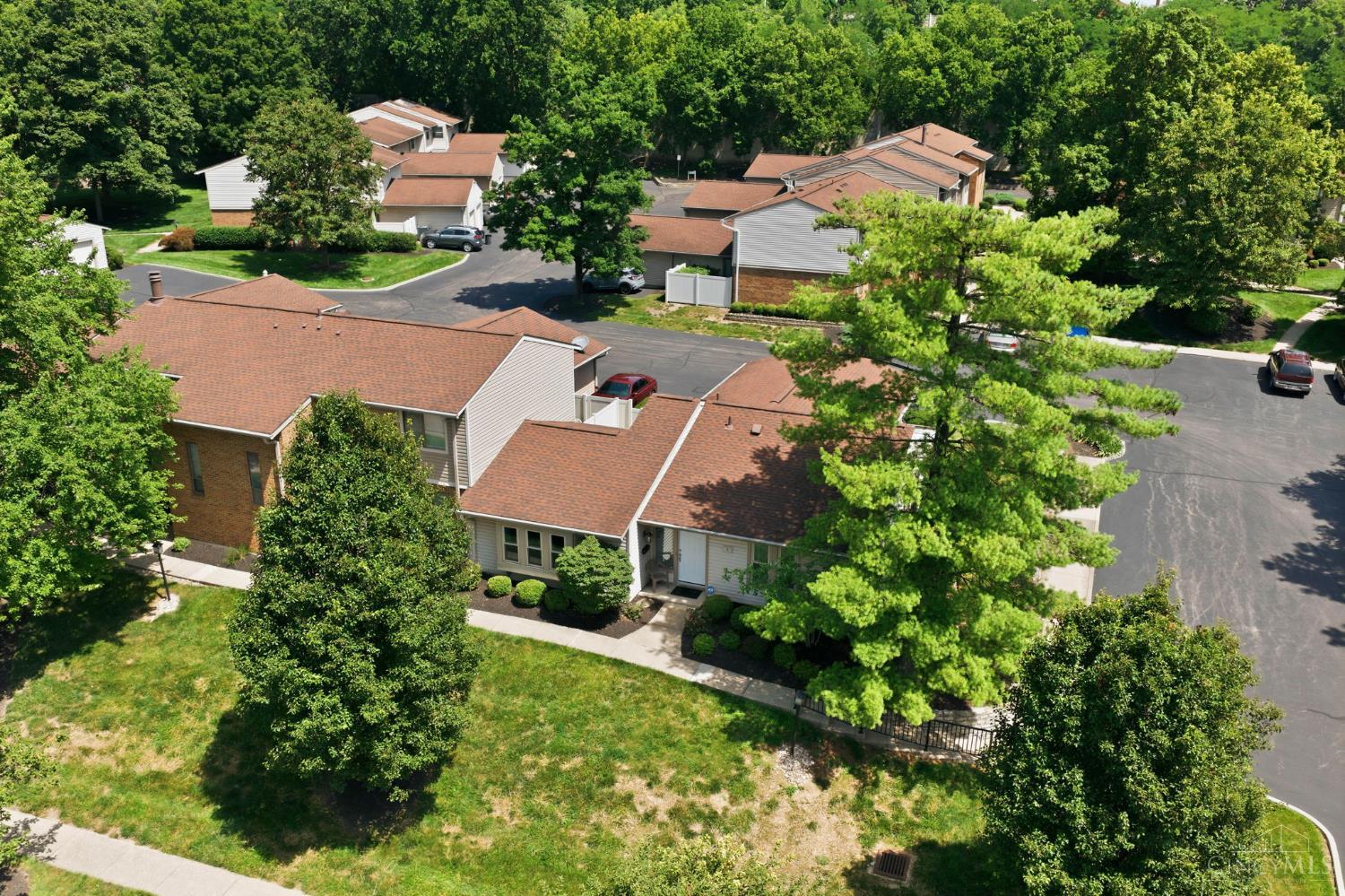 2 Boxwood Court Springdale, OH 45246 - Photo 49 of 53