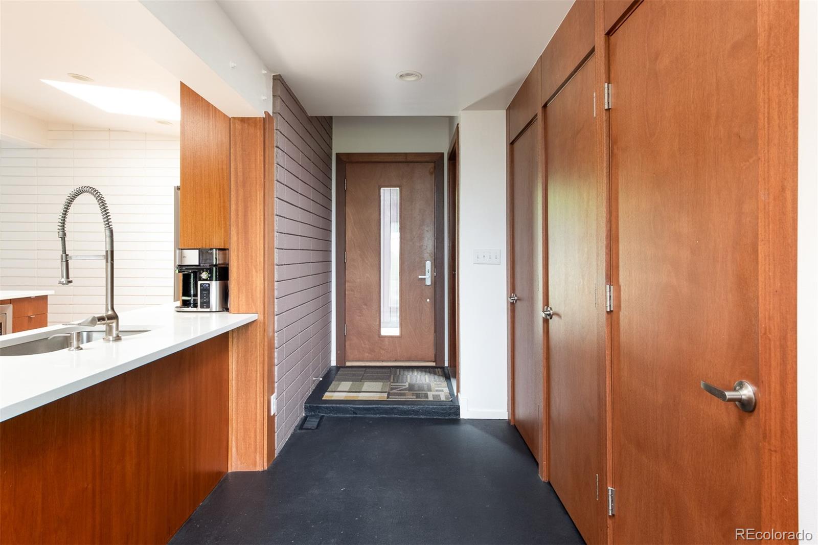 5470 South Mohawk Road Littleton, CO 80123 - Photo 5 of 50 Gallery Image 5