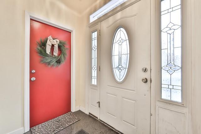 2141 North Point Street, Unit 1F Chicago, IL 60647 - Photo 2 of 30