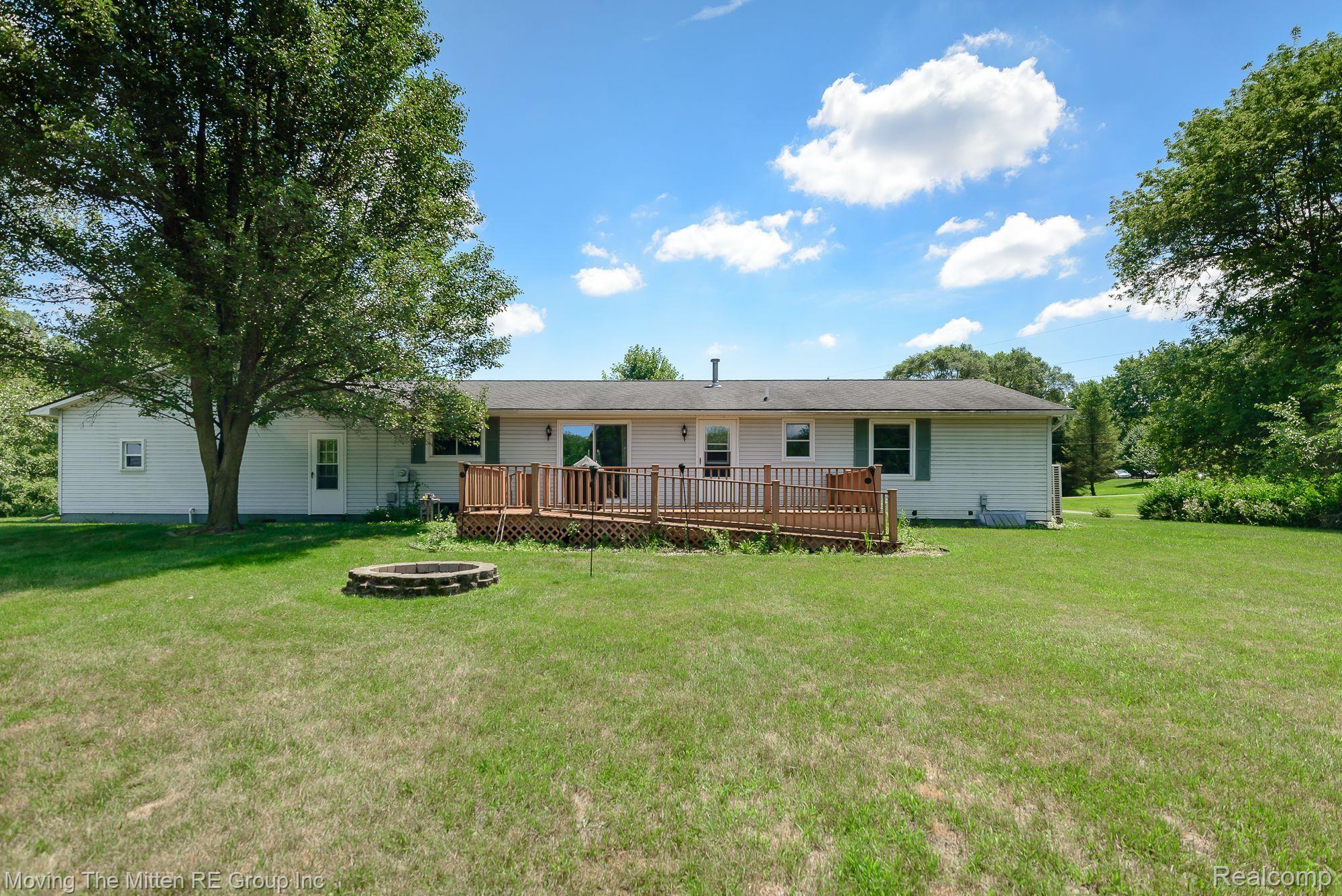 19560 Bush Road Chelsea, MI 48118 - Photo 31 of 48 Gallery Image 31