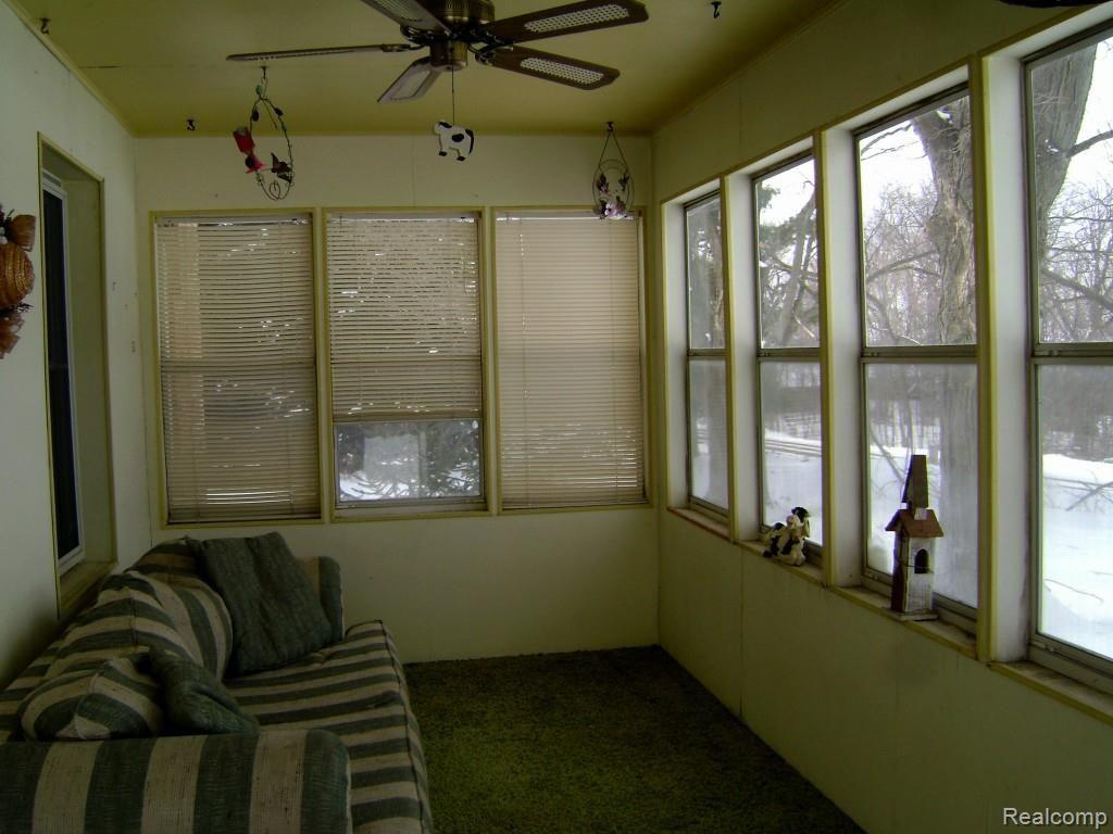 5481 Pratt Road Lapeer, MI 48446 - Photo 11 of 22 DSC05770.jpg