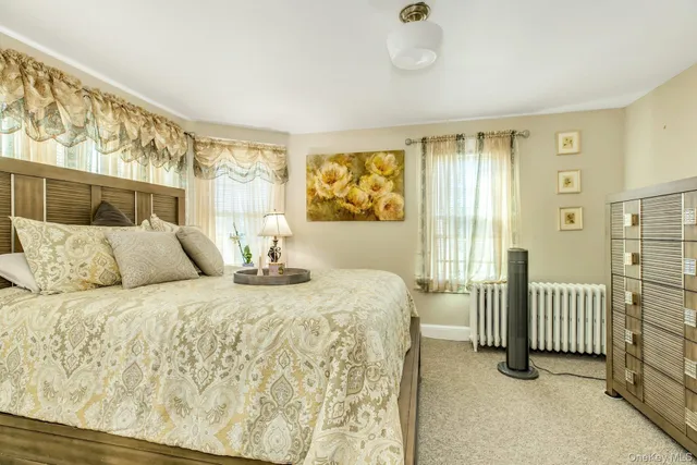 $3,600 | 43 James Street, Babylon, NY 11702