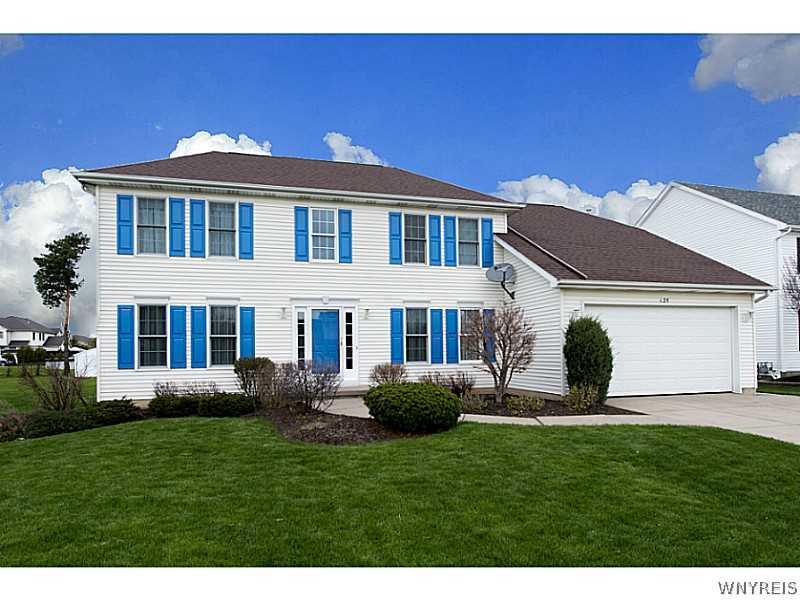 135 Siebert Road Lancaster, NY 14086 - Photo 1 of 1 Exterior Front.
