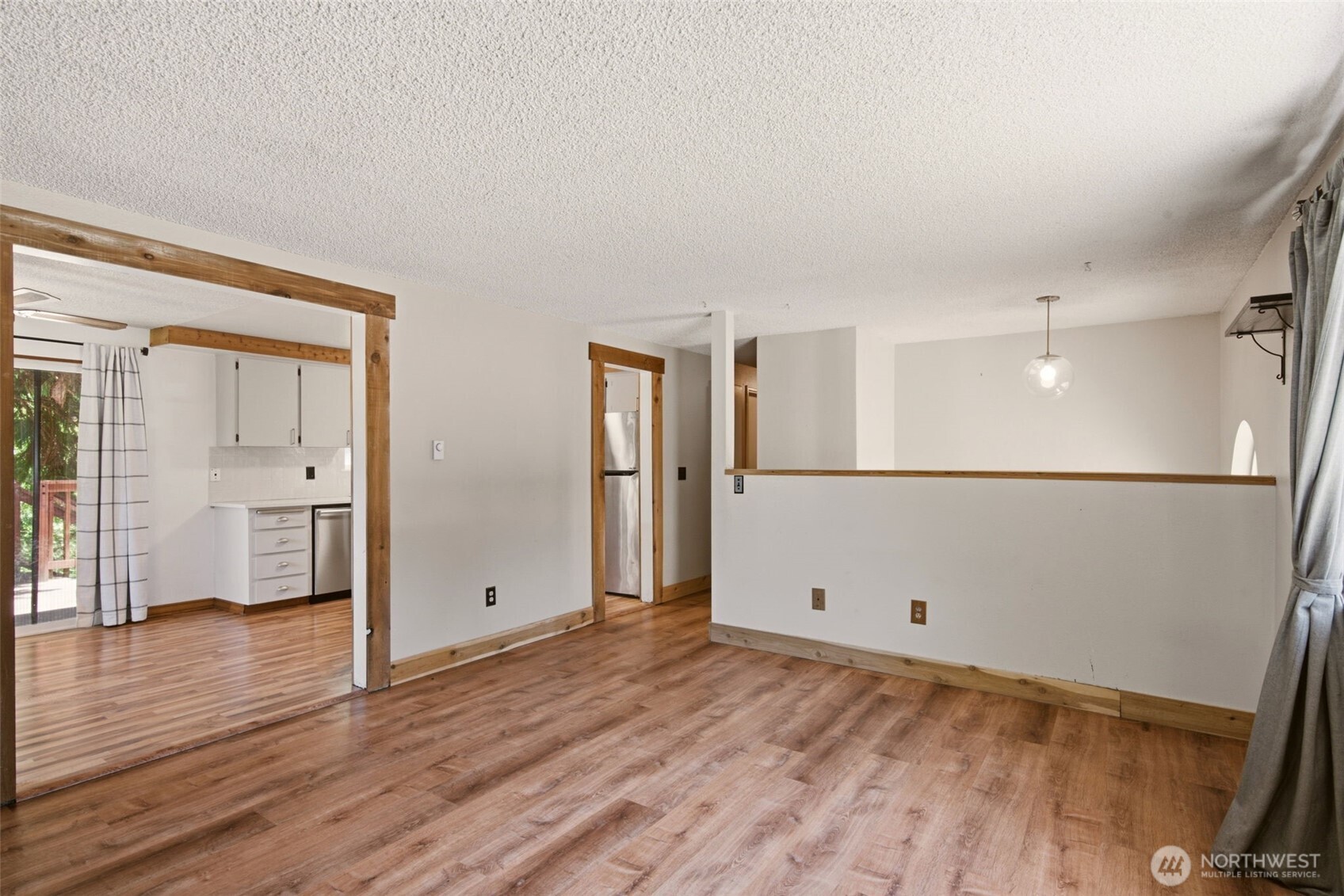 1502 Homann Drive Southeast Lacey, WA 98503 - Photo 8 of 37