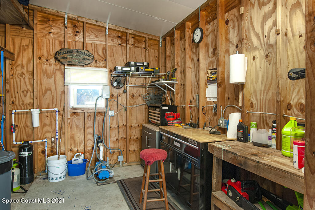 7490 Agawam Road Sebastian, FL 32976 - Photo 11 of 48 253F4AD7-2A7A-4935-9EEF-7B799579B1EB