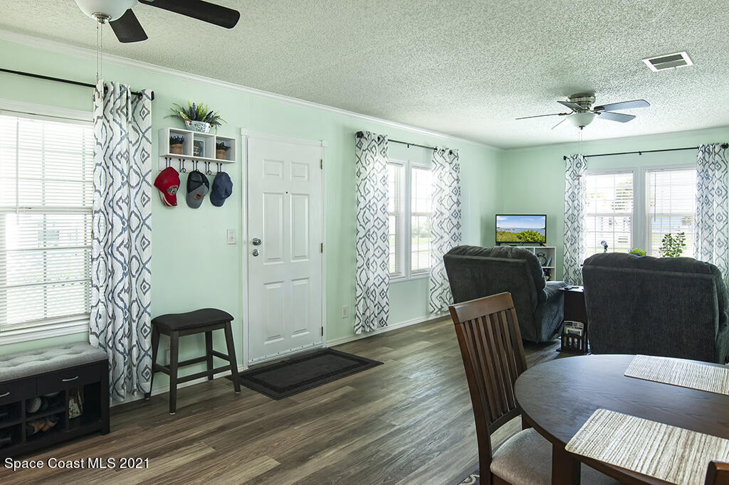 7490 Agawam Road Sebastian, FL 32976 - Photo 24 of 48 2E463B14-ACDE-4C51-8EFD-DBE38E74264F