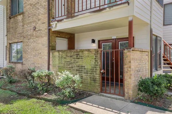 $134,990 | 2312 Balsam Drive, Unit A105, Arlington, TX 76006