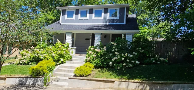 $3,000 | 938 North Jackson Street, Bloomington, IN 47404