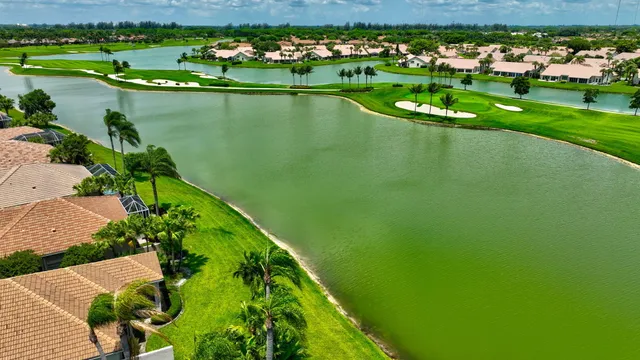 $428,000 | 6943 Fairway Lakes Drive, Boynton Beach, FL 33472