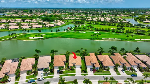 $428,000 | 6943 Fairway Lakes Drive, Boynton Beach, FL 33472