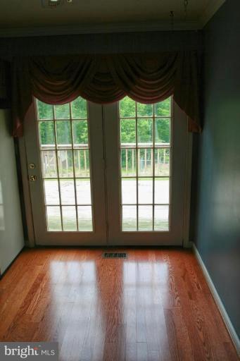5367 Freezeland Road Linden, VA 22642 - Photo 5 of 29 Dining Room #2