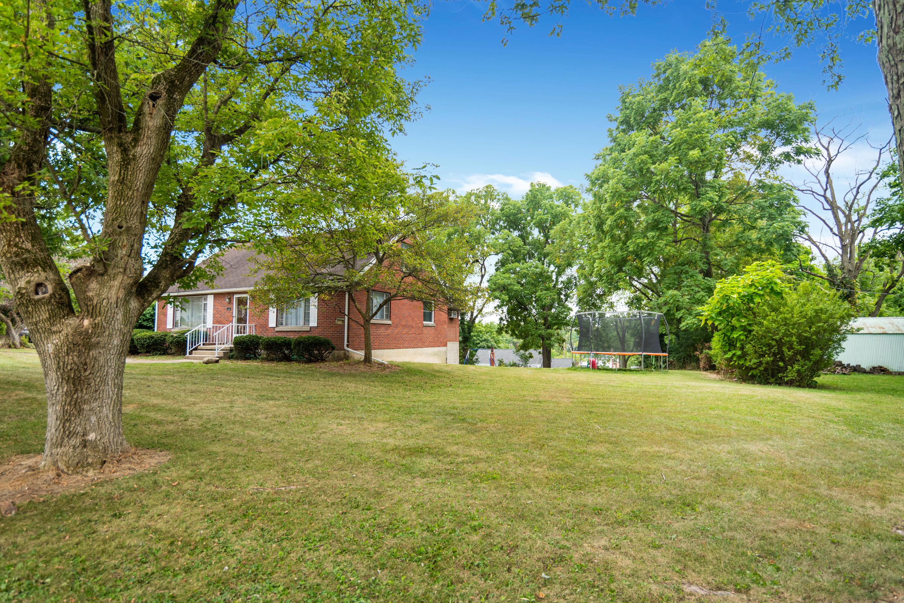 755 Grandview Street Sidney, OH 45365 - Photo 4 of 37