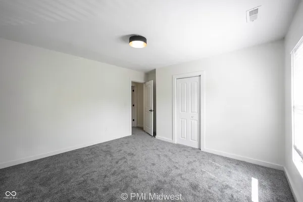 $1,400 | 426 North Bradley Avenue, Indianapolis, IN 46201