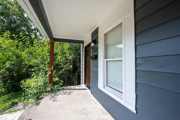 $1,400 | 426 North Bradley Avenue, Indianapolis, IN 46201