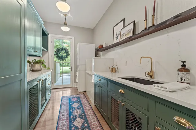 $5,900,000 | 23982 Ferry Landing Drive, Denham Springs, LA 70726