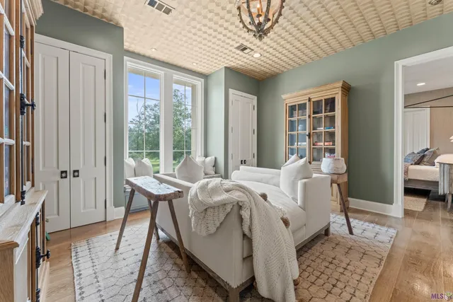 $5,900,000 | 23982 Ferry Landing Drive, Denham Springs, LA 70726