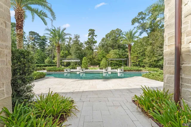 $5,900,000 | 23982 Ferry Landing Drive, Denham Springs, LA 70726