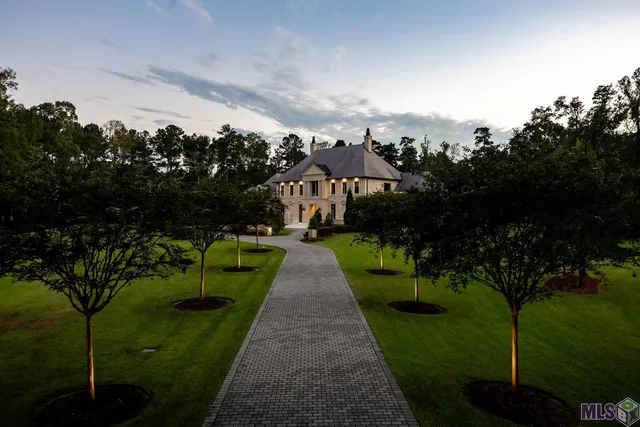 $5,900,000 | 23982 Ferry Landing Drive, Denham Springs, LA 70726