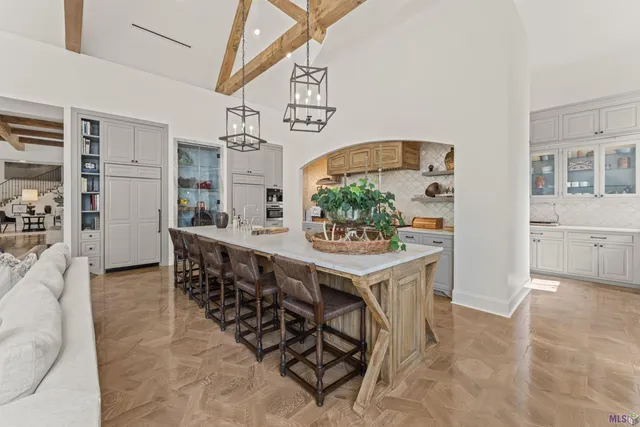 $5,900,000 | 23982 Ferry Landing Drive, Denham Springs, LA 70726