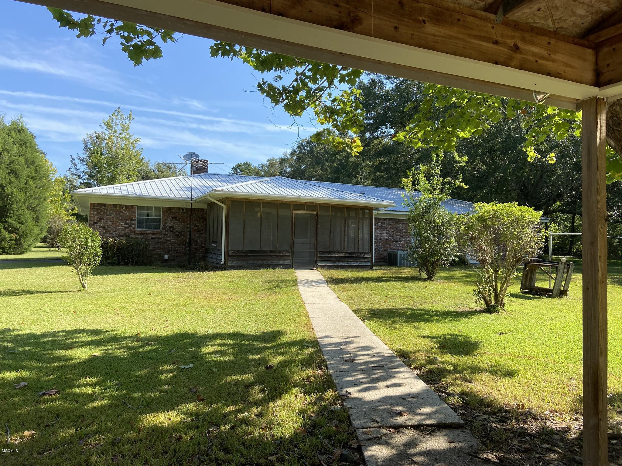 2431 D H Smith Road Vancleave, MS 39565 - Photo 17 of 27 IMG_2435