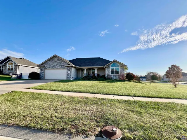 $324,980 | 3515 Southeast 25th Street, Topeka, KS 66605