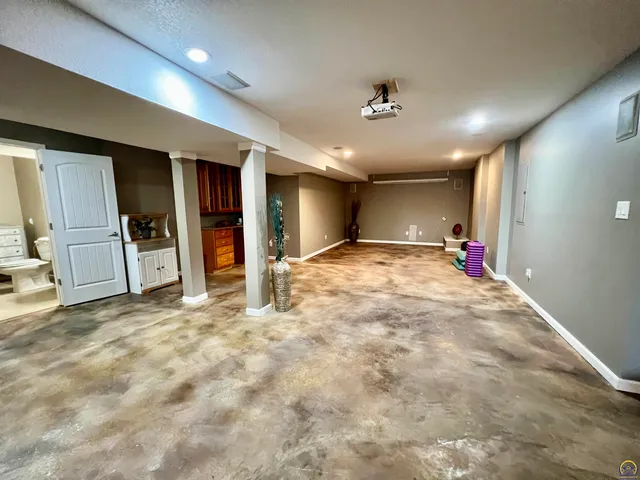 $324,980 | 3515 Southeast 25th Street, Topeka, KS 66605