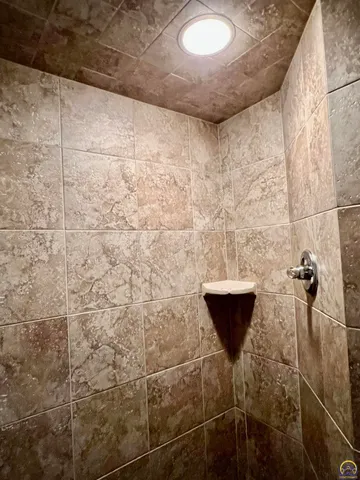 $324,980 | 3515 Southeast 25th Street, Topeka, KS 66605