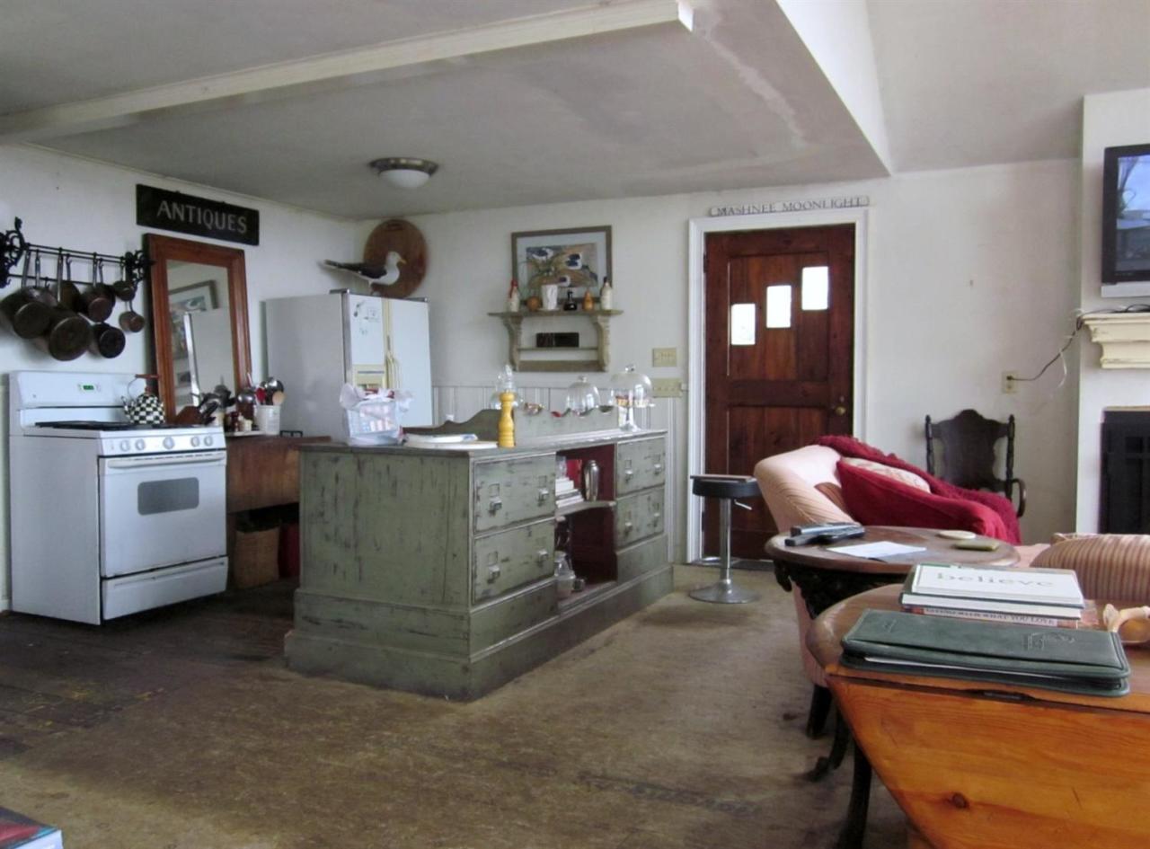 45 Wianno Road Bourne, MA 02532 - Photo 3 of 7 Additional Photo