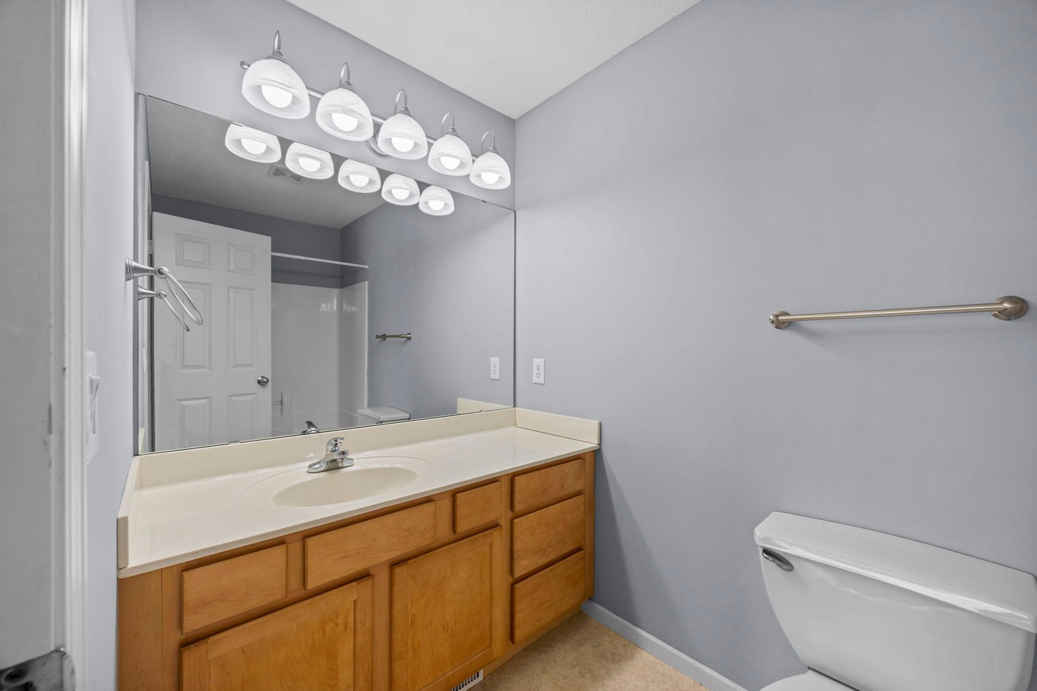 1825 3rd Street Northeast Minneapolis, MN 55418 - Photo 25 of 37