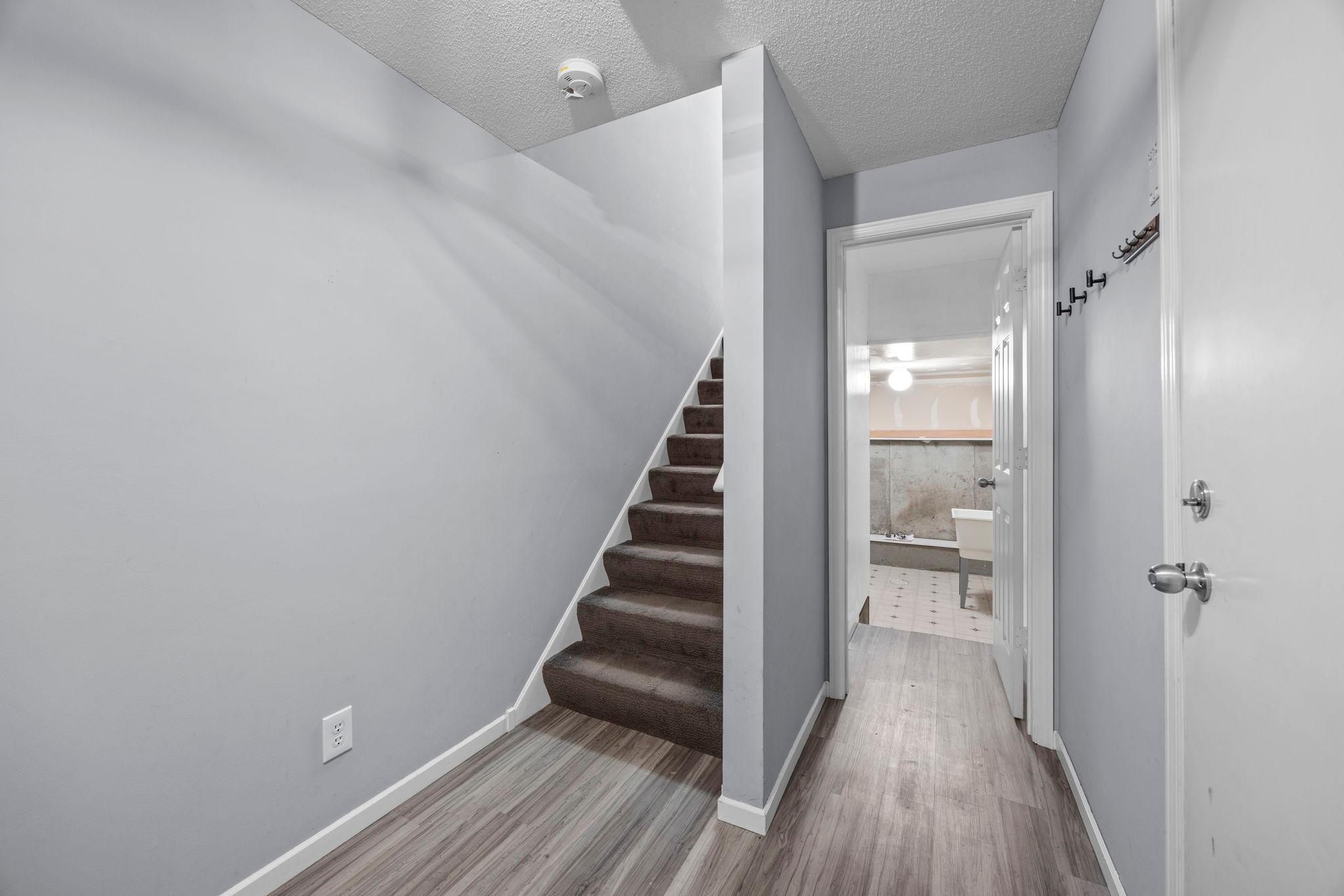 1825 3rd Street Northeast Minneapolis, MN 55418 - Photo 27 of 37