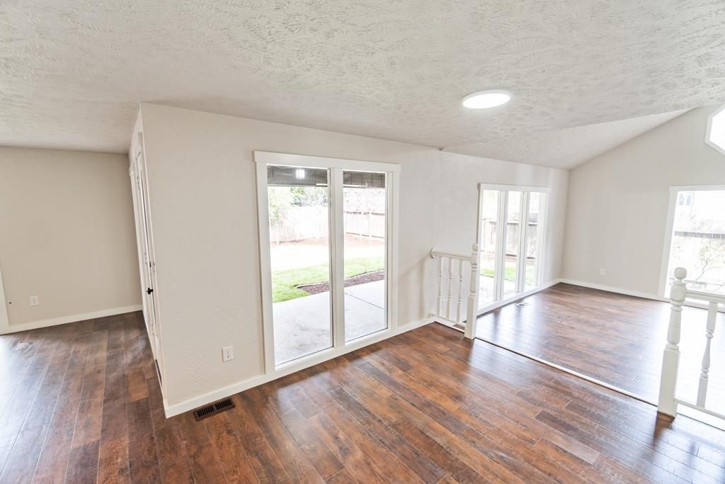 9923 North Arrowhead Drive Spokane, WA 99208 - Photo 13 of 49