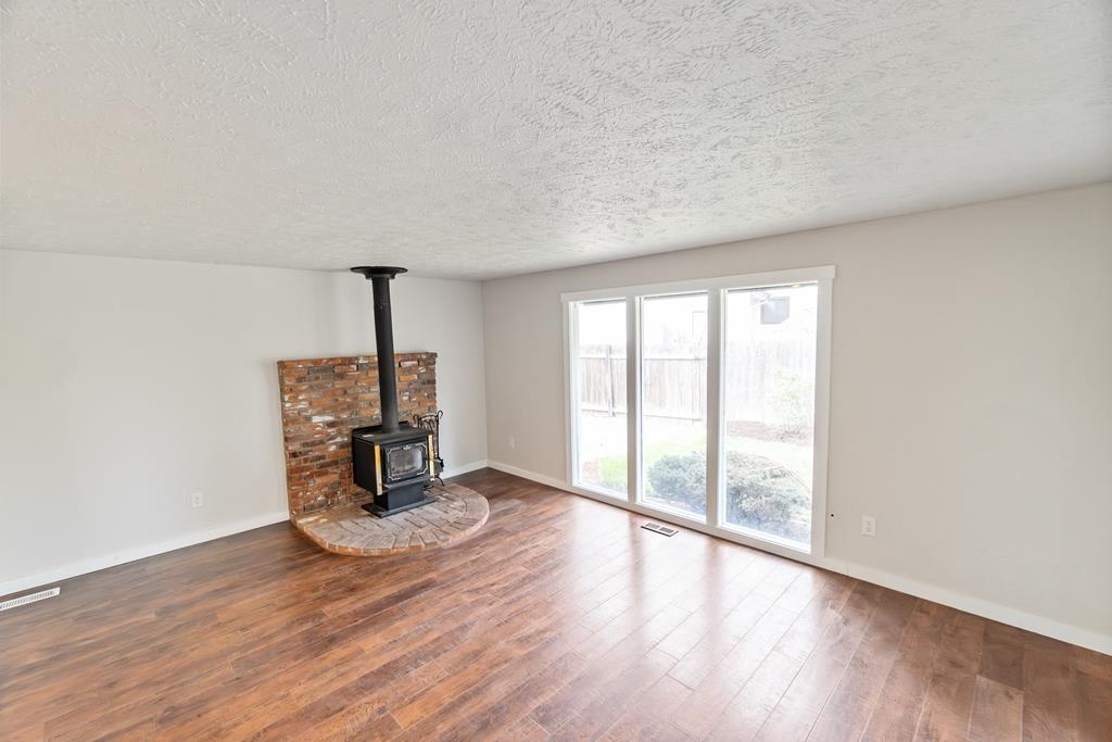 9923 North Arrowhead Drive Spokane, WA 99208 - Photo 14 of 49