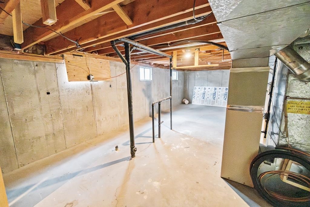 9923 North Arrowhead Drive Spokane, WA 99208 - Photo 38 of 49