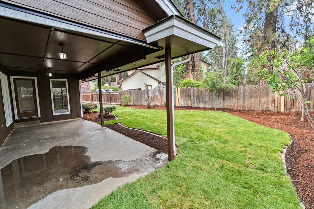 9923 North Arrowhead Drive Spokane, WA 99208 - Photo 46 of 49