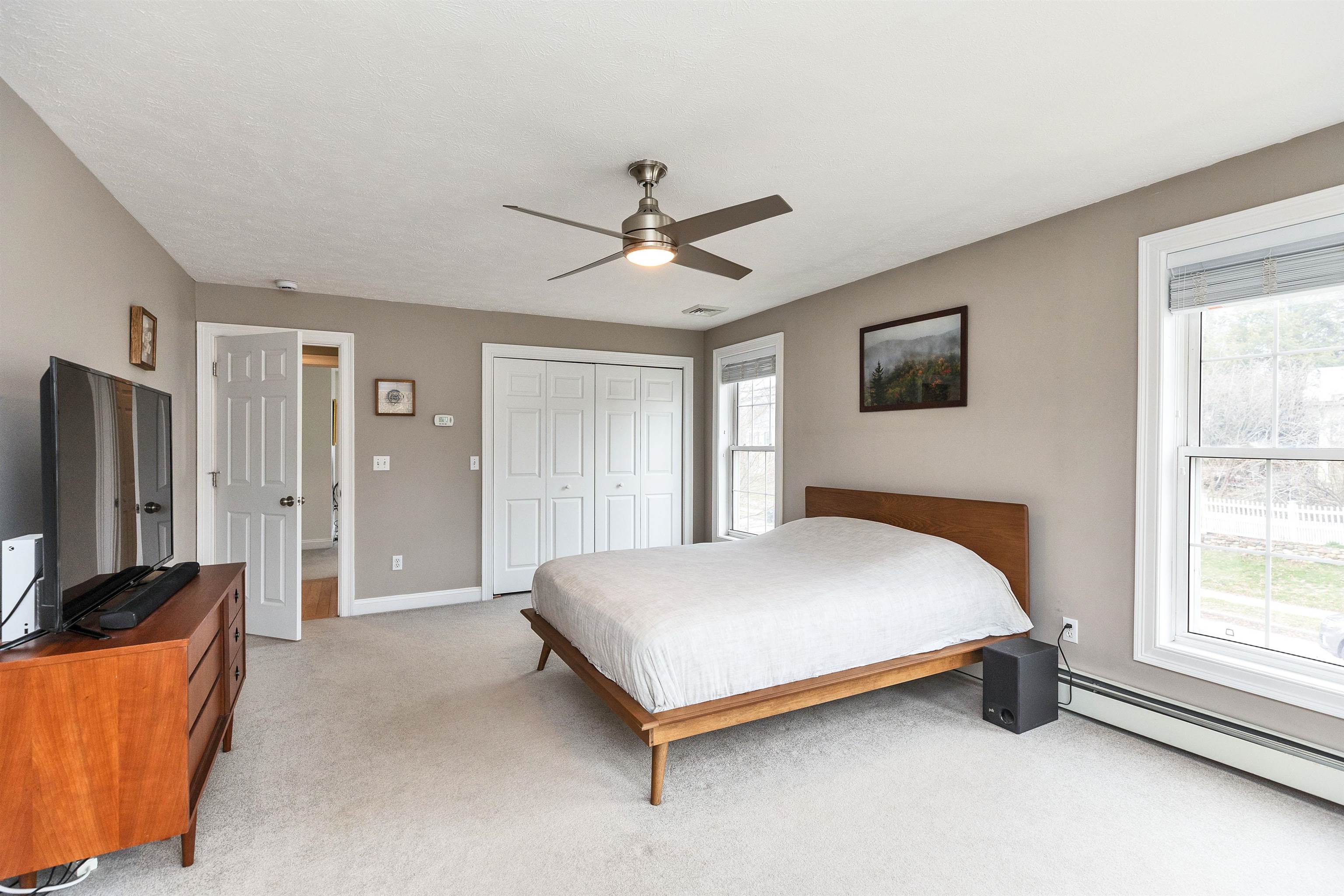 2246 Elm Street Manchester, NH 03104 - Photo 24 of 40