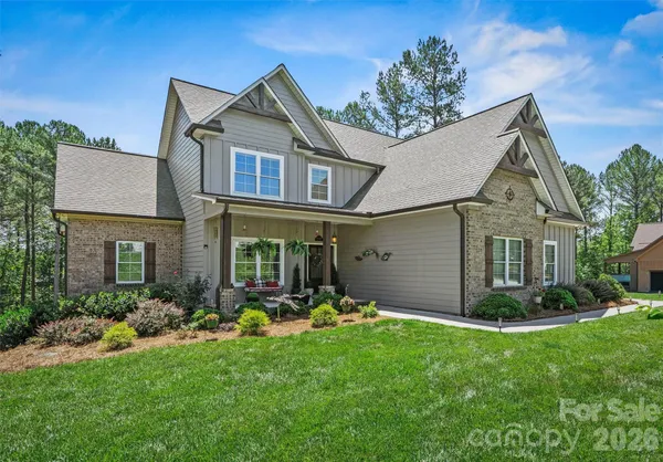 $989,900 | 4975 Harbor View Drive West, Granite Falls, NC 28630