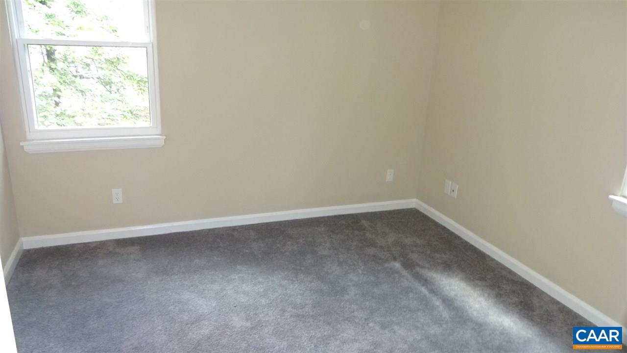 12 Ashton Road Palmyra, VA 22963 - Photo 14 of 25