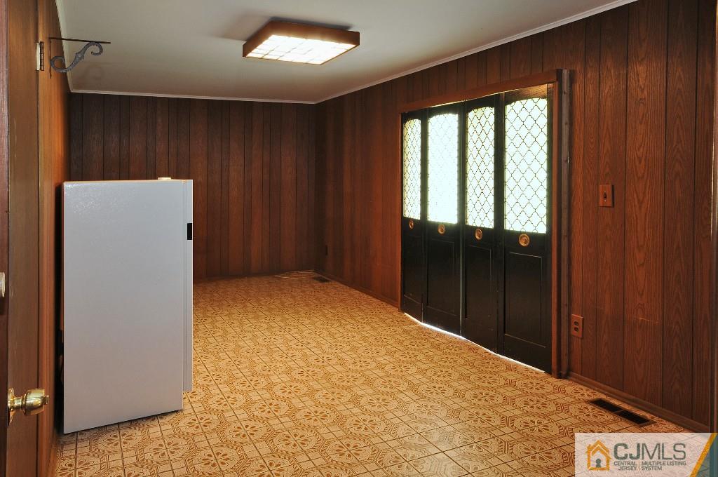 30 Alexander Road East Brunswick, NJ 08816 - Photo 14 of 24 Gallery Image 14