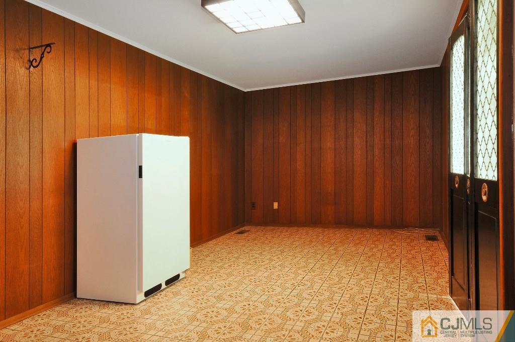 30 Alexander Road East Brunswick, NJ 08816 - Photo 15 of 24 Gallery Image 15