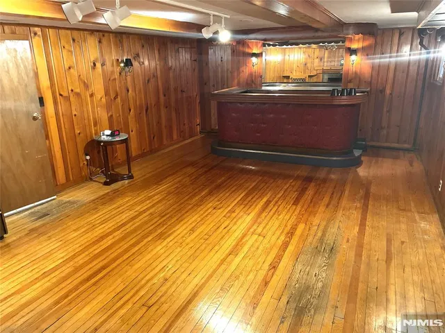 $1,079,000 | 1 Grange Court, Teaneck, NJ 07666