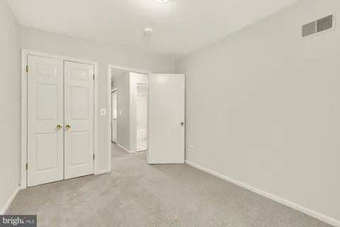 $999,900 | 8 Sangamore Court, Bethesda, MD 20816