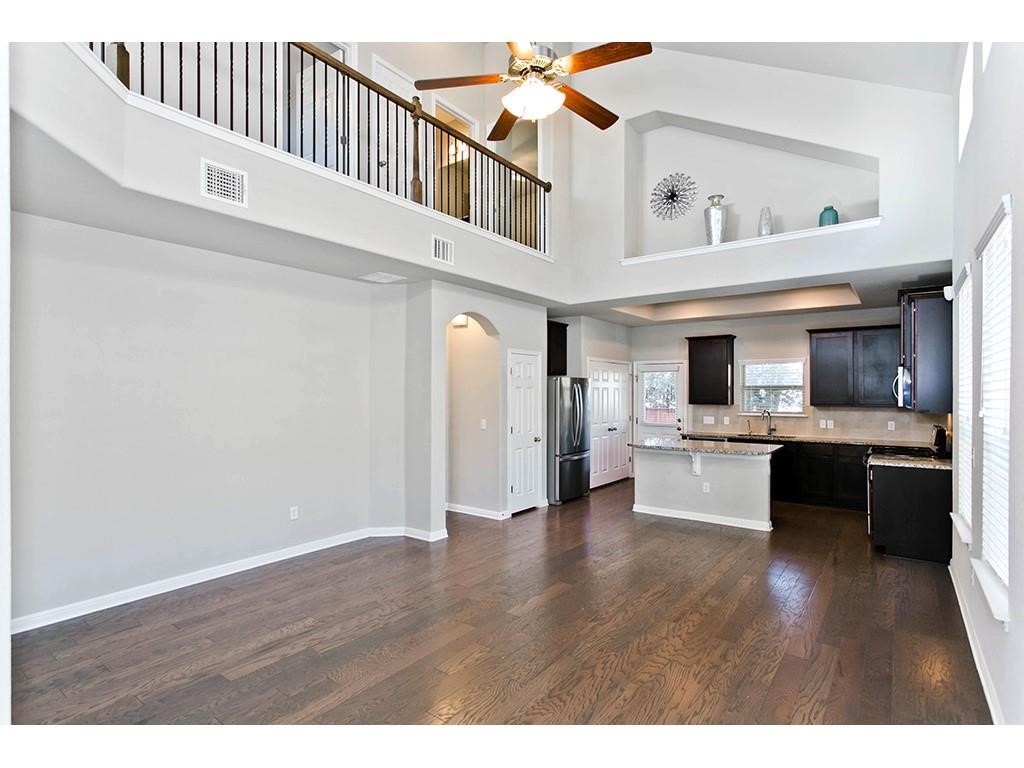 9802 Tanglemede Street Austin, TX 78748 - Photo 7 of 35