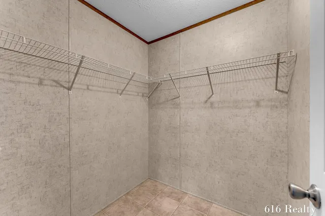 $111,000 | 1412 Red Oak Lane Northeast, Belmont, MI 49306