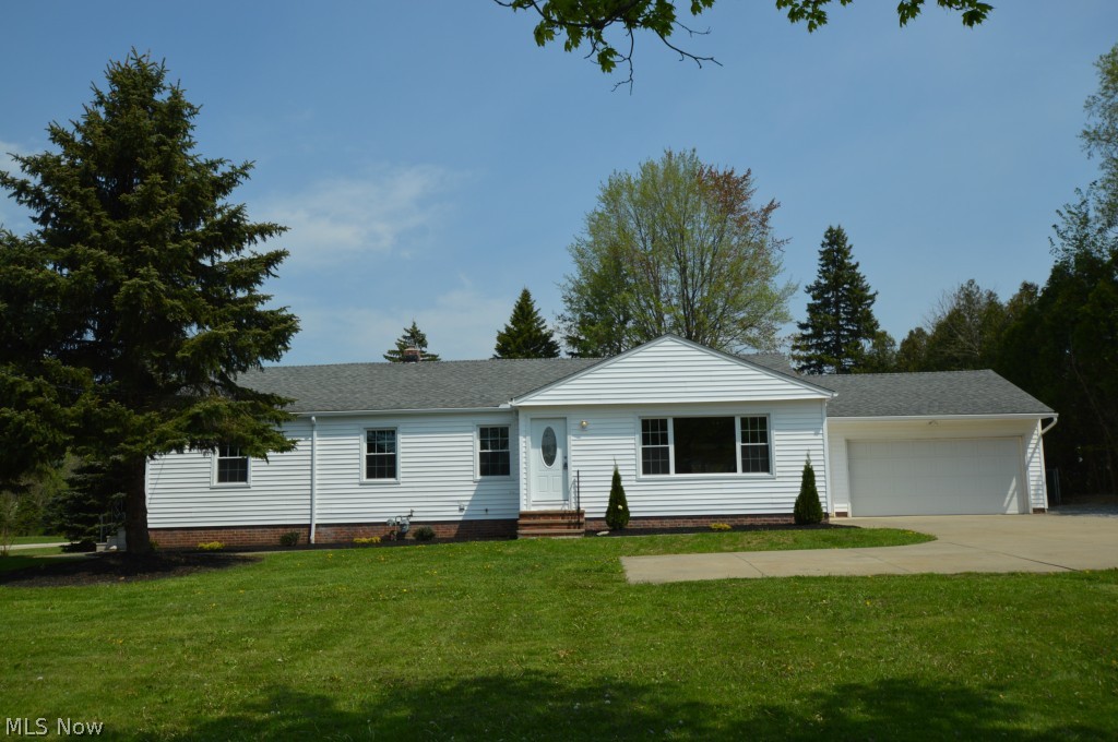 35515 Bainbridge Road Solon, OH 44139 - Photo 1 of 25 This completely renovated 4 bedroom ranch has a true in-law suite with a full kitchen, bath, and all purpose room.