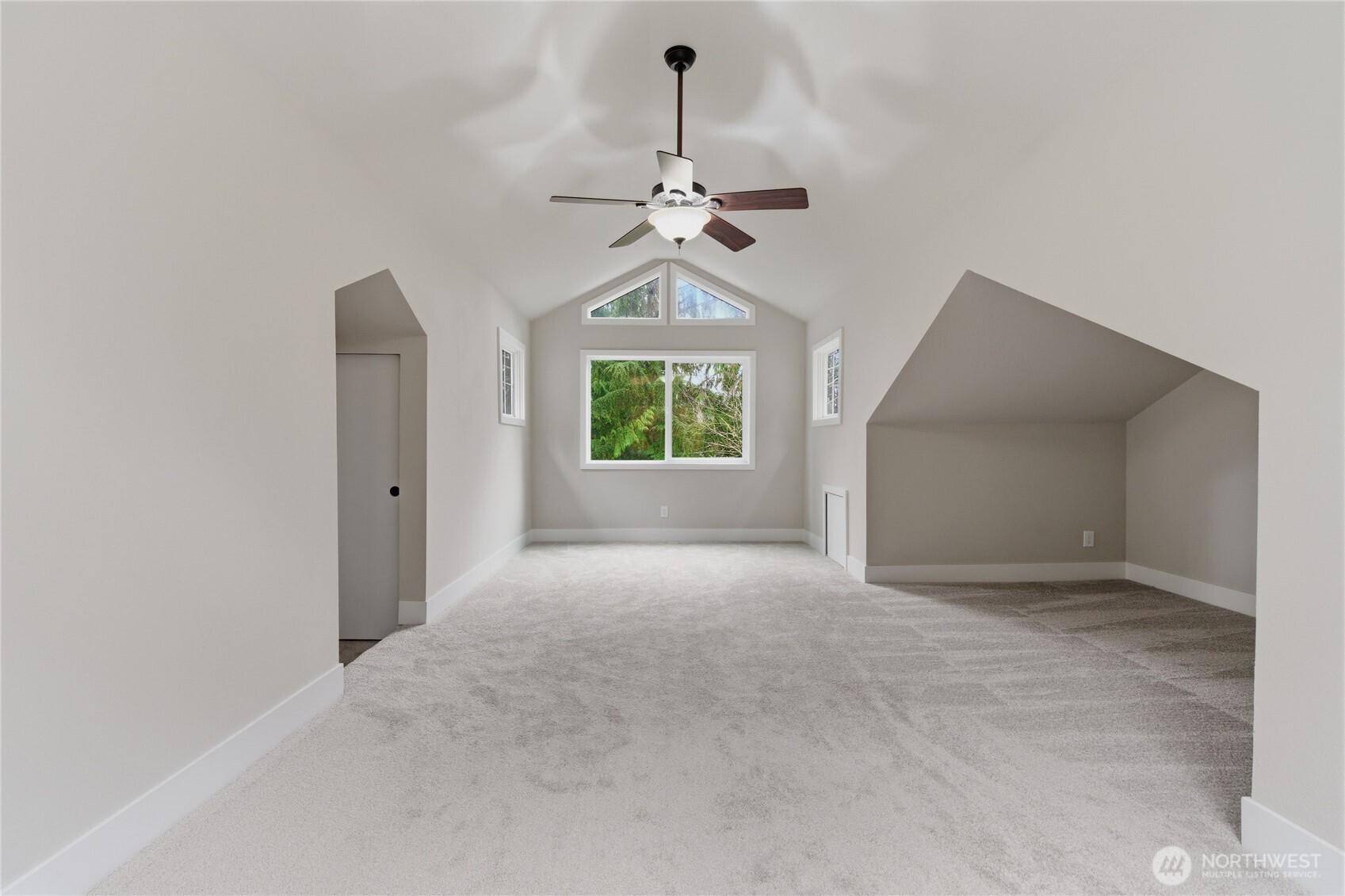 25816 178th Street Southeast Monroe, WA 98272 - Photo 22 of 40 an empty room with windows and fan