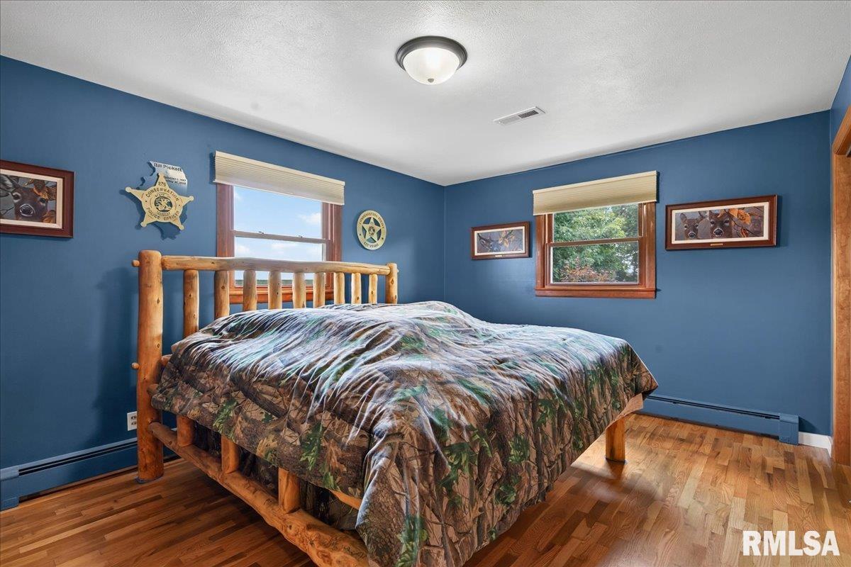 2033 McQueen Road New Berlin, IL 62670 - Photo 51 of 63 Gallery Image 51