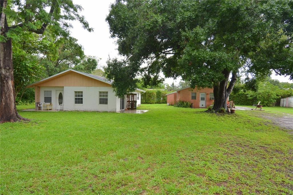 610 Ulrich Road Fort Pierce, FL 34982 - Photo 2 of 26 Gallery Image 2
