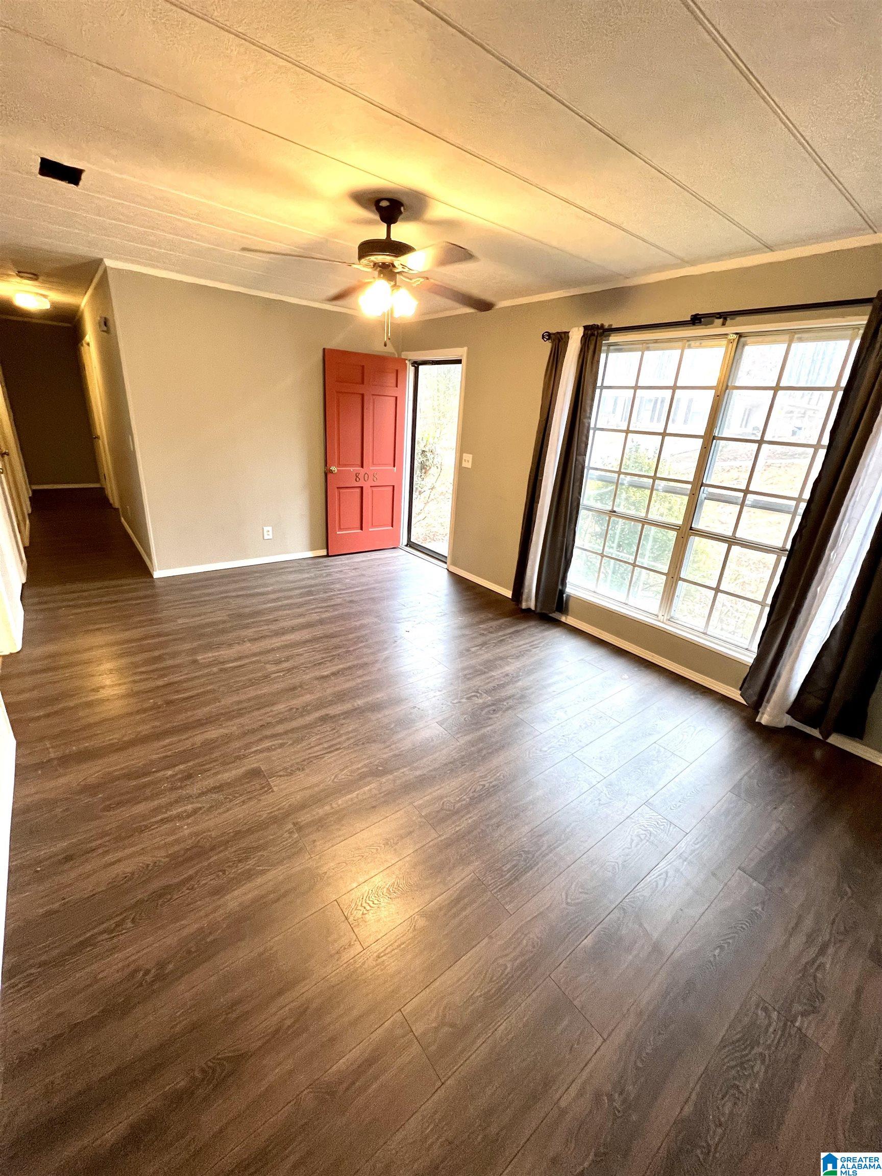 808 Ridgeway Drive Oneonta, AL 35121 - Photo 8 of 16
