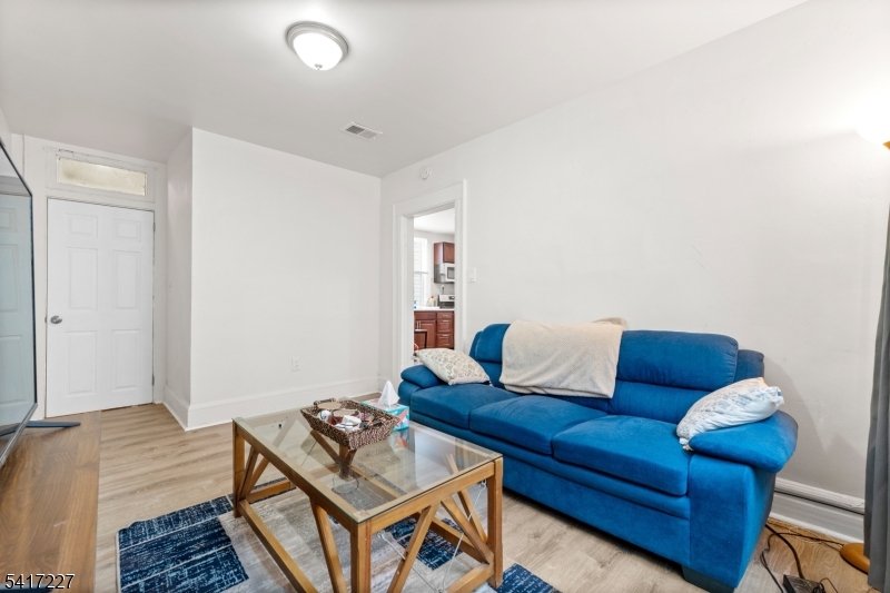 92 South Devine Street, Unit 2 Newark, NJ 07106 - Photo 12 of 33