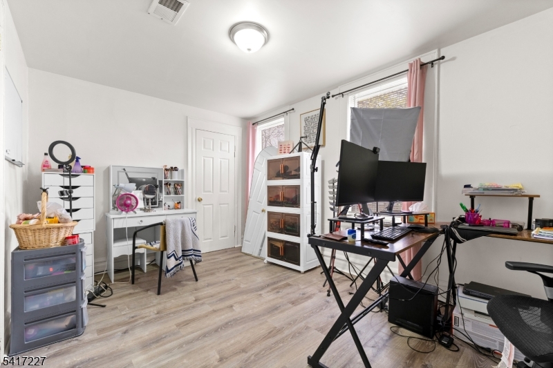 92 South Devine Street, Unit 2 Newark, NJ 07106 - Photo 13 of 33